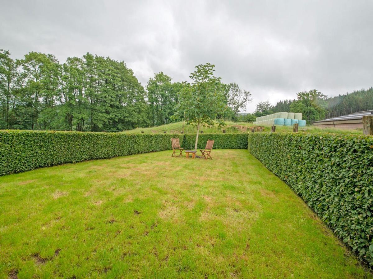 Charming Holiday Home In Stavelot With A Garden Eksteriør billede