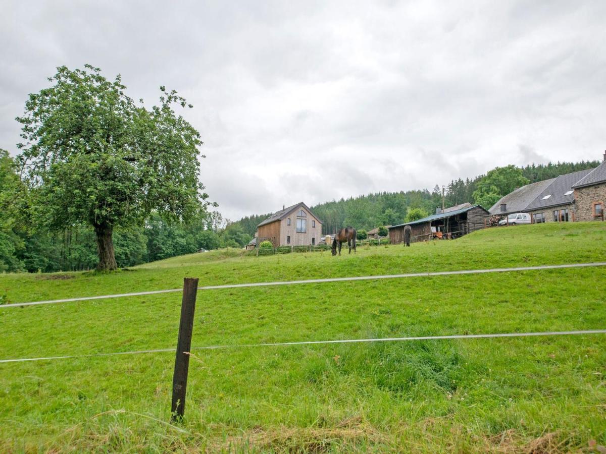 Charming Holiday Home In Stavelot With A Garden Eksteriør billede