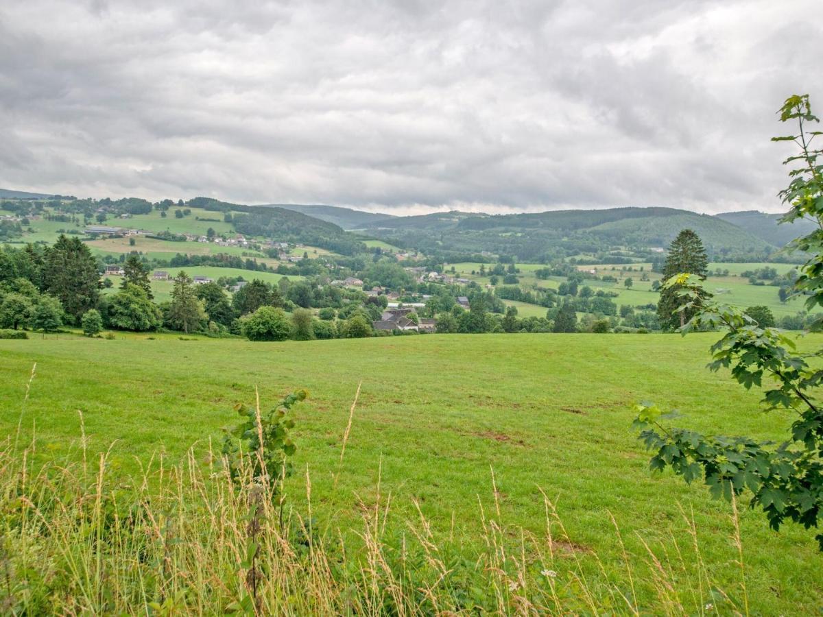 Charming Holiday Home In Stavelot With A Garden Eksteriør billede